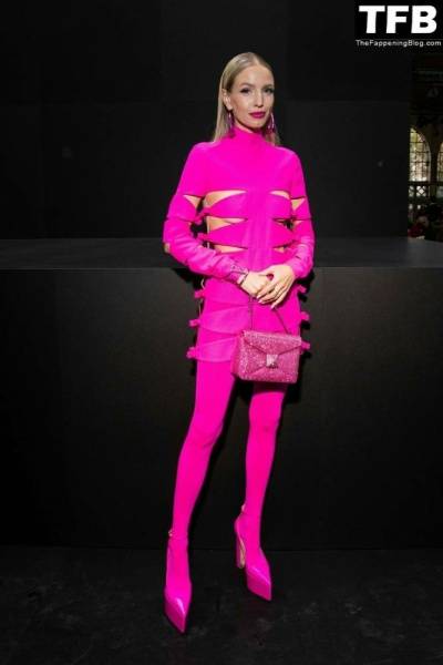 Leonie Hanne Poses Braless at the Valentino Womenswear Show in Paris - city Paris on chickinfo.com