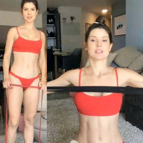 Amanda Cerny Bikini Bands Workout Livestream Leaked - Usa on chickinfo.com