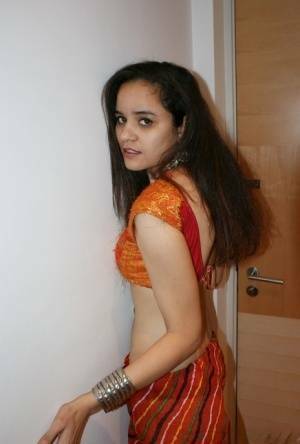 Indian princess Jasime takes her traditional clothes and poses nude - India on chickinfo.com