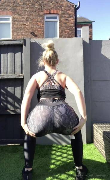 Britneystarrr cheeky workout wishing i was squatting on a big dick hope my neighbours didn t see me xxx onlyfans porn videos on chickinfo.com