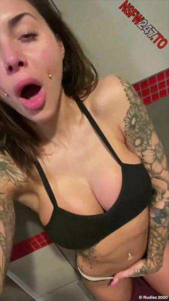 Dakota James pleasure after gym snapchat premium 2021/02/16 porn videos on chickinfo.com