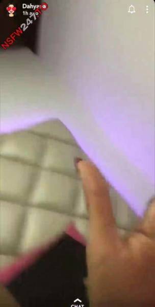 Dahyn pussy fingering snapchat premium xxx porn videos on chickinfo.com