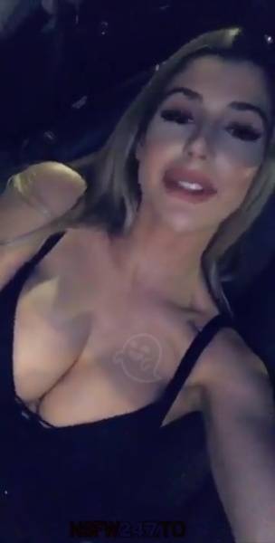 Andie Adams pussy fingering at night in car snapchat premium xxx porn videos on chickinfo.com