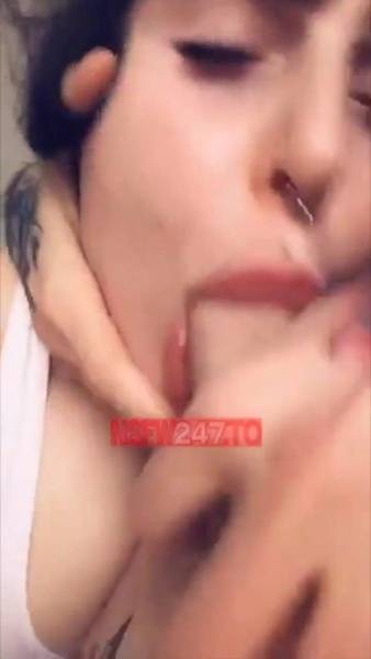 Lucy Loe morning blowjob cum swallow snapchat premium free xxx porno video on chickinfo.com