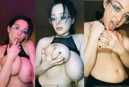 Tessa Fowler Nude Sucking Her Big Tits Video on chickinfo.com