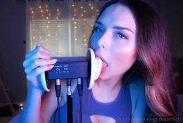 HeatheredEffect ASMR Ear Licking Onlyfans Video on chickinfo.com