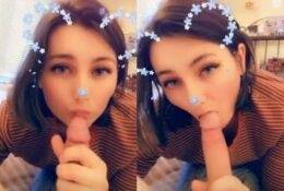 Young Girl Sucks Big Dick on Snapchat on chickinfo.com