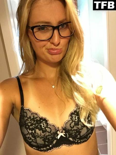 Kristina Mladenovic Sexy Leaked The Fappening on chickinfo.com