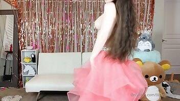 Lilcanadiangirl just dancing in my super pretty fancy shmancy dress onlyfans xxx videos on chickinfo.com