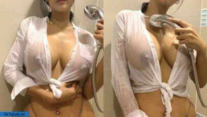 Babe Nude Noey_yanisa Perfect Big Tit Asian on chickinfo.com