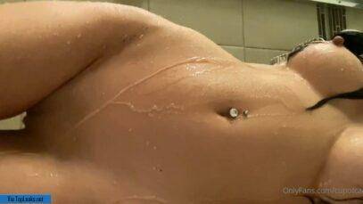Carlie Jo Howell Nude Shower Selfie Onlyfans Video Leaked on chickinfo.com