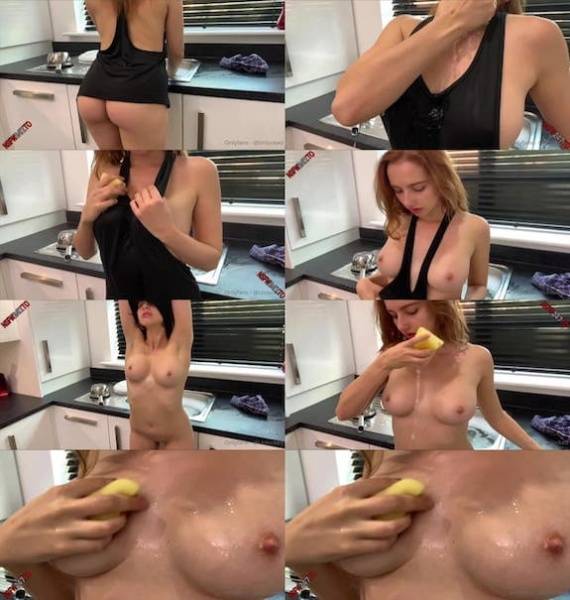 Sophias Selfies - Soothing nude body in the kitchen on chickinfo.com