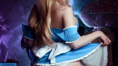 Kalinka Fox Alice in Wonderland Cosplay Video Leaked on chickinfo.com