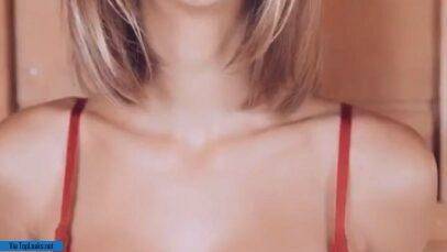 Rachel Cook Lingerie Xmas Patreon Video Leaked on chickinfo.com