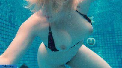 Stefania Ferrario Nude Underwater Pool Onlyfans Set Leaked on chickinfo.com