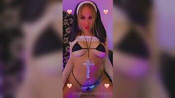 StaceyDoll Goes Church on chickinfo.com