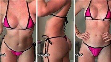 Vicky Stark Youtuber Hot Pink Micro Bikinis Try Video on chickinfo.com