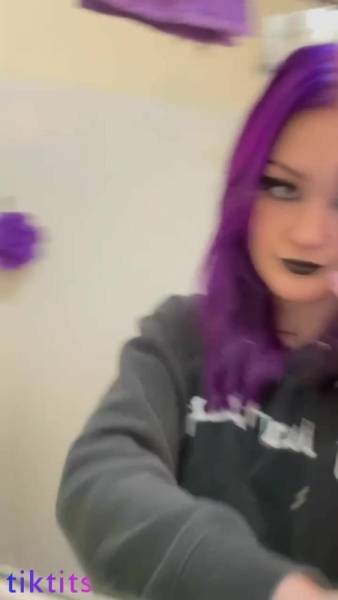 Goth girl shows her small plum tits on chickinfo.com