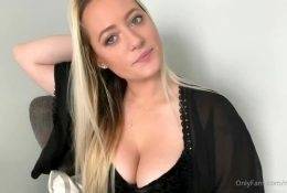 Cassi ASMR Sexy Therapy Video Leaked on chickinfo.com