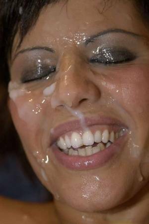 Latina slut Scarlett March gets her face covered in sperm during a gangbang on chickinfo.com