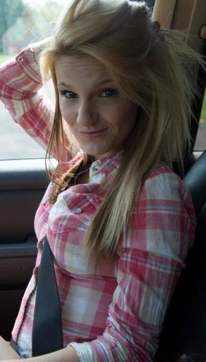 Young blonde girl Hope Harper sucks and fucks her way to a free ride on chickinfo.com