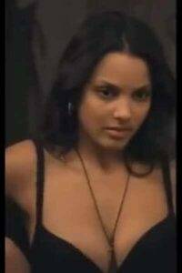 Tiktok Porn Jessica Lucas in Friends With Benefits on chickinfo.com