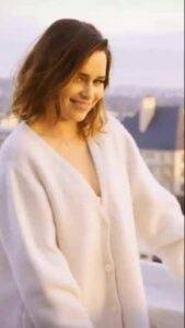 Tiktok Porn Emilia Clarke is the perfect combination of sexy and cute on chickinfo.com