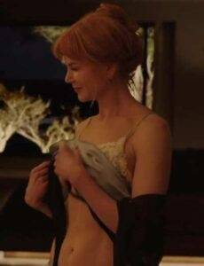 Tiktok Porn Nicole Kidman checking out her nipple on chickinfo.com