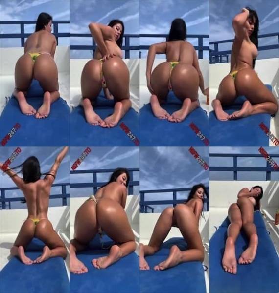 Steffy Moreno - balcony bikini striptease on chickinfo.com