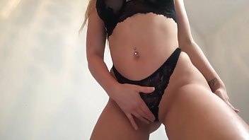 Ashley Emma black bikini - OnlyFans free porn on chickinfo.com