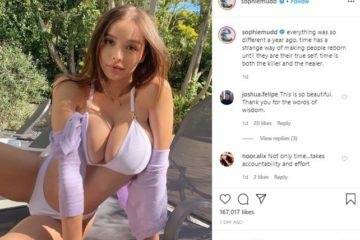 Sophie Mudd Nude Tease New Patreon Videos on chickinfo.com