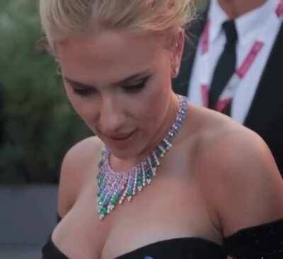 Nude Tiktok Leaked Scarlett Johansson and the best loop gif ever on chickinfo.com