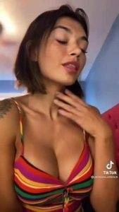 Leaked Tiktok Porn Short hair with big tits Mega on chickinfo.com