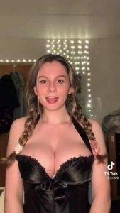 Leaked Tiktok Porn Older corset video Mega on chickinfo.com