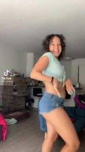 Leaked Tiktok Porn I like her points but ItE28099s the smile and energy for me Mega on chickinfo.com