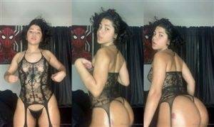 Strawbootyy Onlyfans Black Lingerie Twerking Nude Video Leaked Mega on chickinfo.com