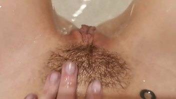 Graciegreyyxo rub my fuzzy kitty xxx onlyfans porn on chickinfo.com