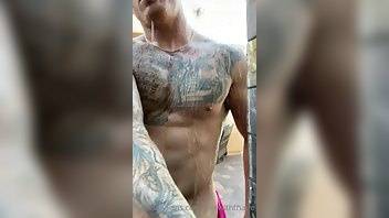 Flexwiththane What s hotter me showering or outside or Vegas weath xxx onlyfans porn on chickinfo.com