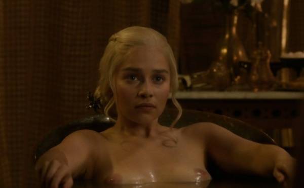 Emilia Clarke Naked on chickinfo.com