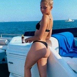 Delphine JORDYN JONES PULLS DOWN HER PANTS IN A DELETED TIKTOK on chickinfo.com