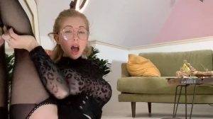 Coconut Kitty nude Leaked Onlyfans (Video 2) on chickinfo.com