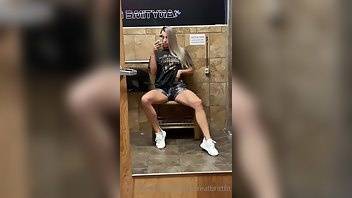Therealbrittfit 9 times out of 10 whenever i go into a public bathroom it isn t to use it if only... on chickinfo.com