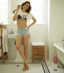 Lauren Cohan Sexy on chickinfo.com