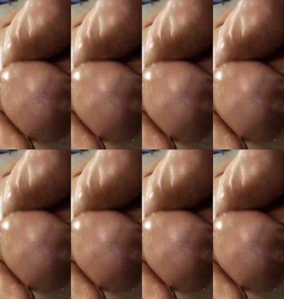 Kathleen Eggleton 10 minutes hitachi masturbation on bed snapchat premium 2018/11/10 on chickinfo.com