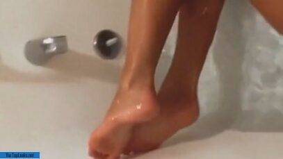 Rachel Cook Nude Bath Video Leaked on chickinfo.com