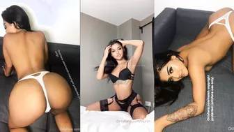 Nursh Topless Teasing In Bed Leaked Videos on chickinfo.com