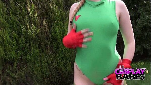 COSPLAY BABES Street Fighter Babe Solo Masturbation on chickinfo.com