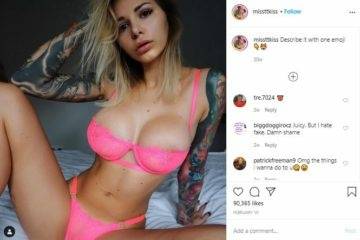 Missttkiss Nude Anal Gape Cosplay Video Leaked on chickinfo.com