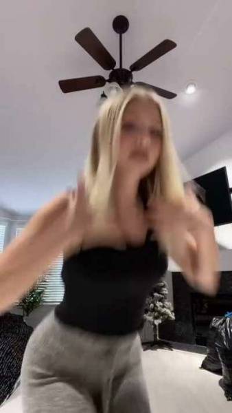 Nude Tiktok Leaked How hard is it to learn to grind like Alissa Violet in this clip? on chickinfo.com