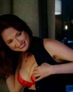 Tiktok Porn Ellie Kemper2019s underrated jiggling assets on chickinfo.com